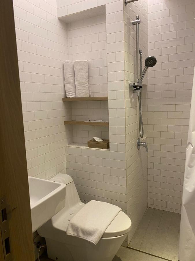 Nostoi Hotel Джакарта Екстериор снимка
