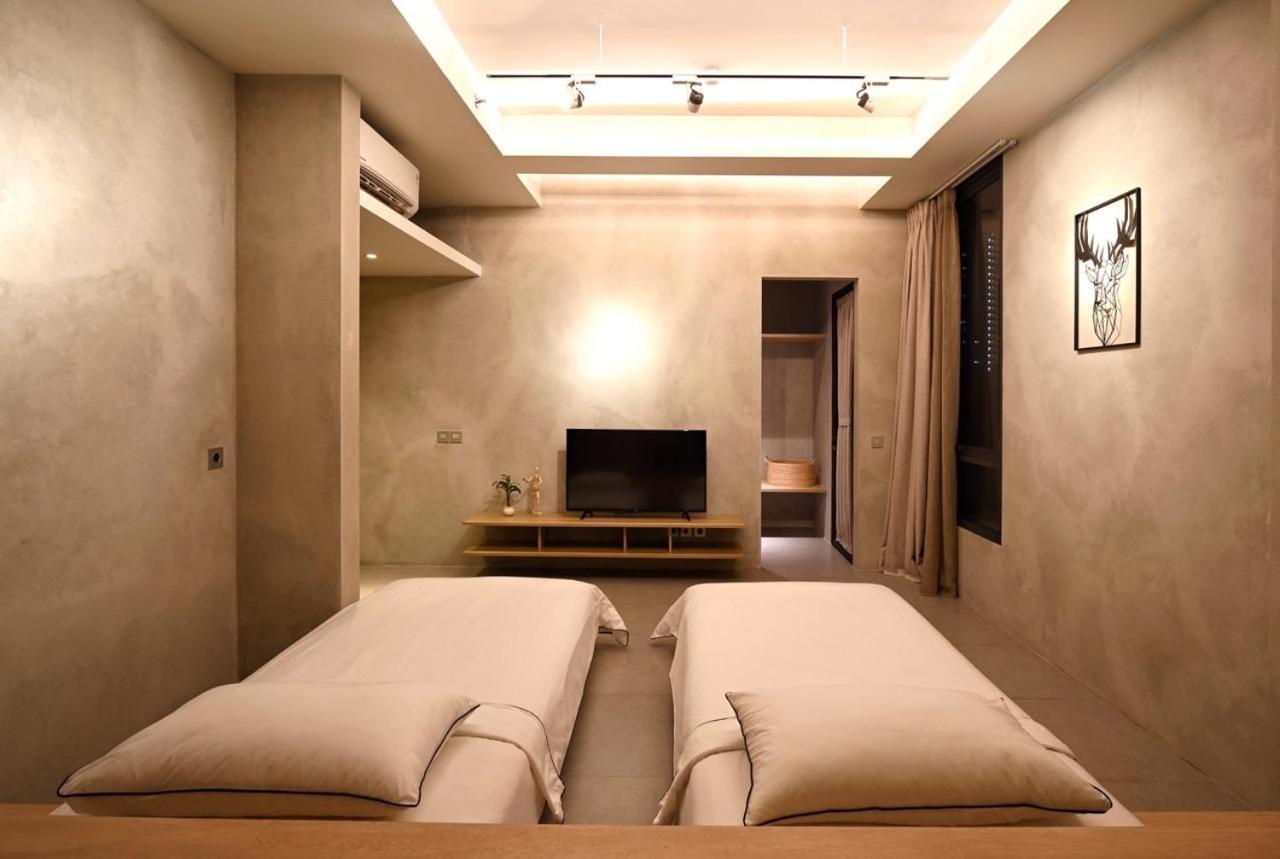 Nostoi Hotel Джакарта Екстериор снимка